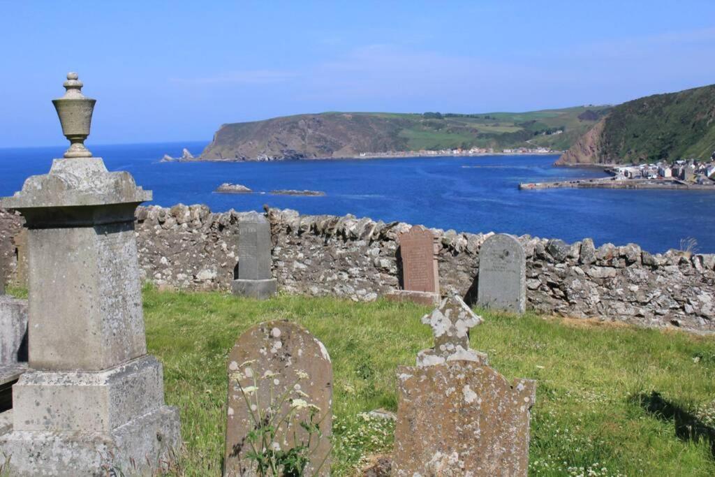 Bellevue Holiday Cottage Gardenstown Экстерьер фото