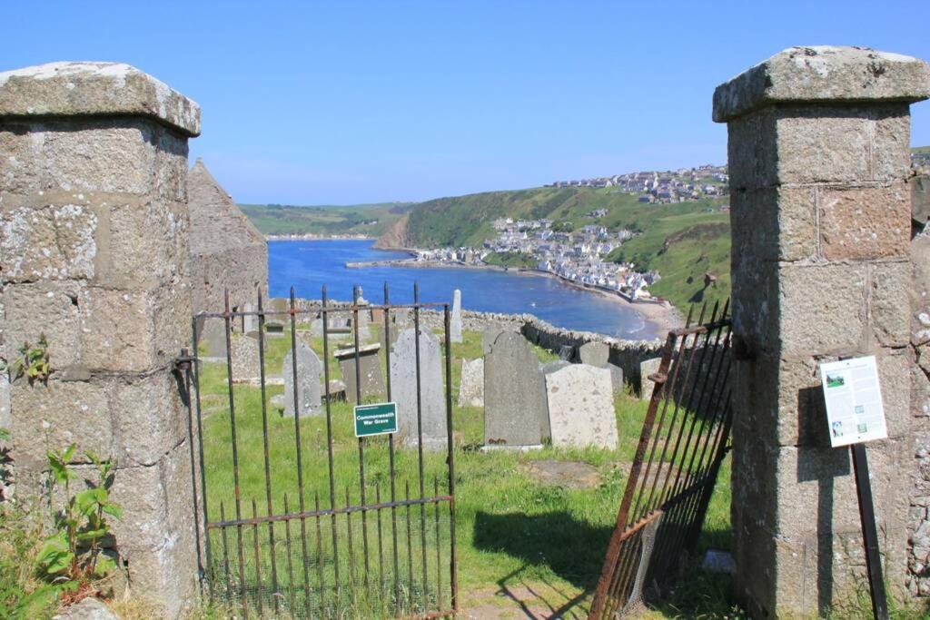 Bellevue Holiday Cottage Gardenstown Экстерьер фото